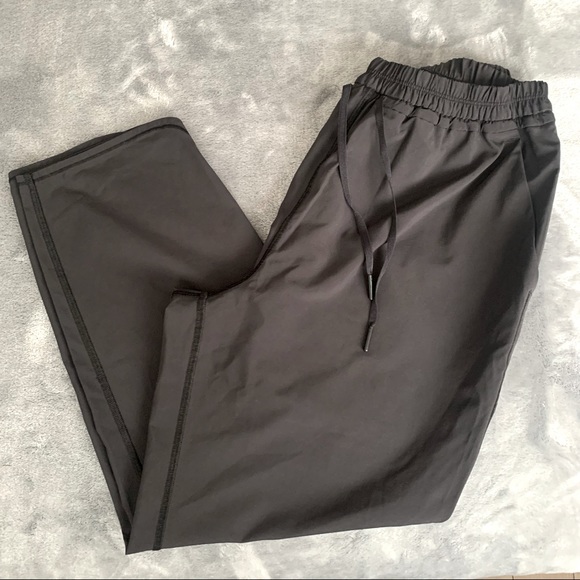 RARE* Lululemon Super Cropped Trousers - Picture 1 of 6